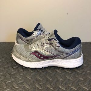 Saucony Women’s VERSAFOAM Cohesion 12 Running Shoe